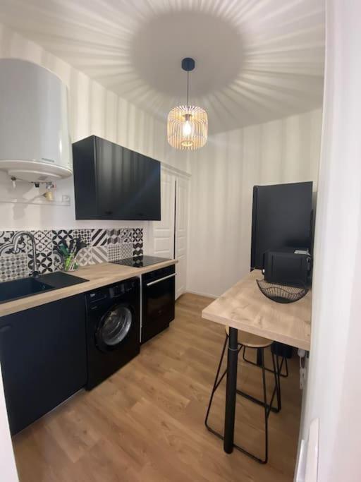 Corte Magnifique T2 45M2 Neuf 5 Personnes Place St Marcel Hyper Centre Wifi Lave Linge Tv Ngoại thất bức ảnh
