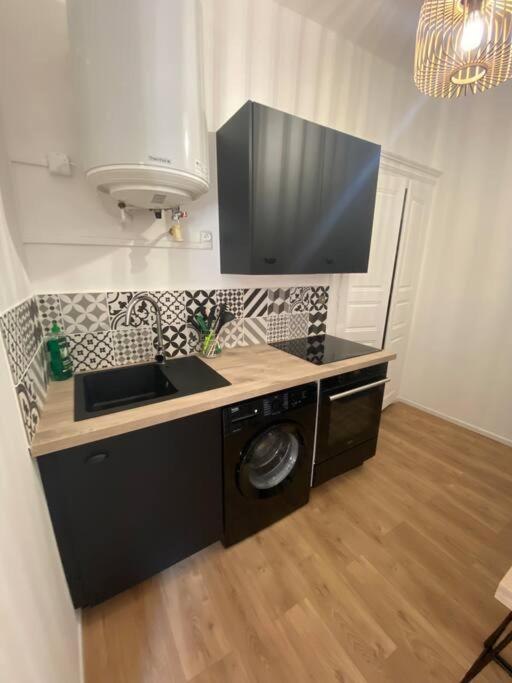Corte Magnifique T2 45M2 Neuf 5 Personnes Place St Marcel Hyper Centre Wifi Lave Linge Tv Ngoại thất bức ảnh
