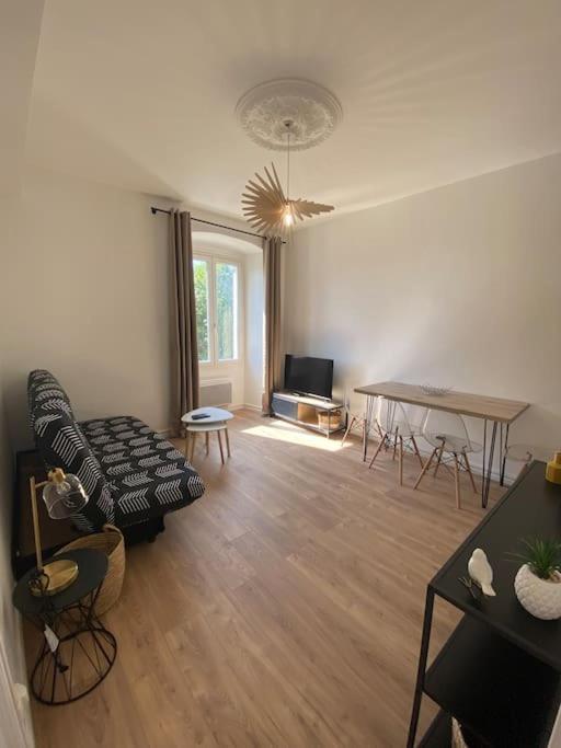 Corte Magnifique T2 45M2 Neuf 5 Personnes Place St Marcel Hyper Centre Wifi Lave Linge Tv Ngoại thất bức ảnh