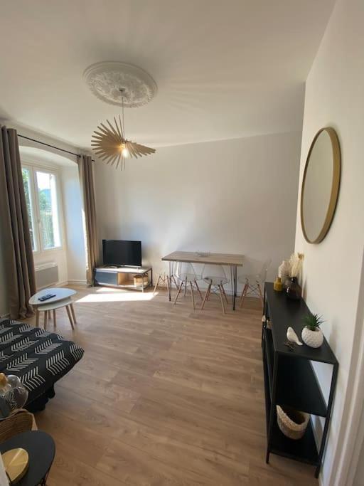 Corte Magnifique T2 45M2 Neuf 5 Personnes Place St Marcel Hyper Centre Wifi Lave Linge Tv Ngoại thất bức ảnh